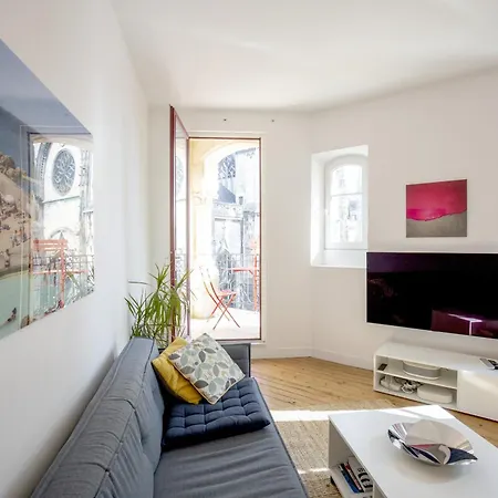 Apartament Place Saint Michel Bordeaux
