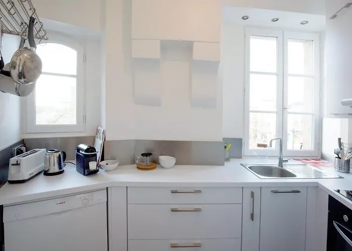 Place Saint Michel Apartment *