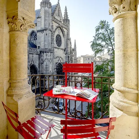 Place Saint Michel Bordeaux