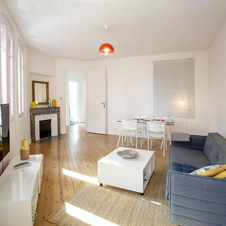 Place Saint Michel Appartement